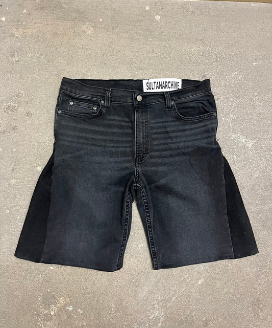 Flared Jorts (Dark Black On Black)